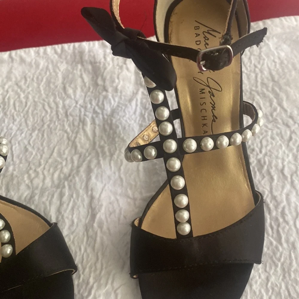 HEELS 👠 by BADGLEY MISCKA - Picture 3 of 7